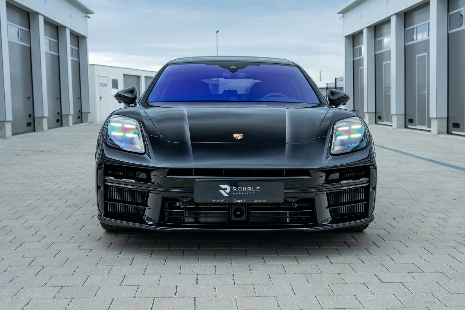 Porsche-Panamera-4-E-Hybrid-2363_67fccfe8db601fd19606e6c9__DSC01286.jpg-1-1